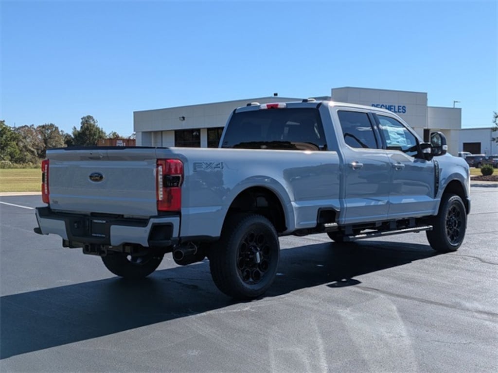 New 2026 Ford F-350SD Lariat Truck