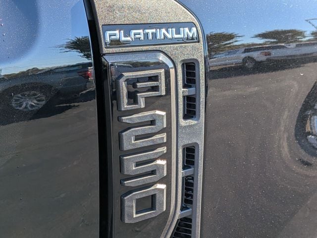 2026 Ford F-250 Super Duty Platinum - Photo 37