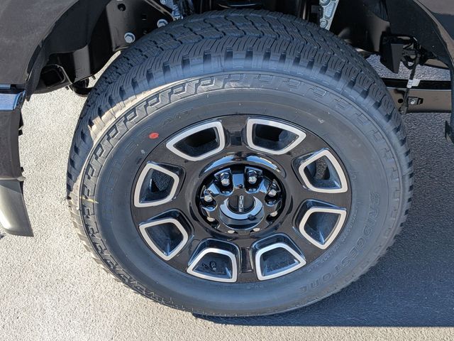 2026 Ford F-250 Super Duty Platinum - Photo 9