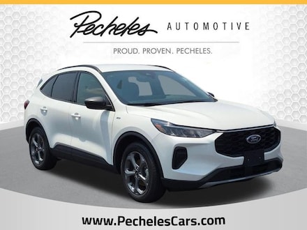 2025 Ford Escape Hybrid ST-Line SUV