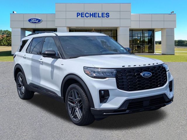 2026 Ford Explorer ST-LINE 4WD's photo