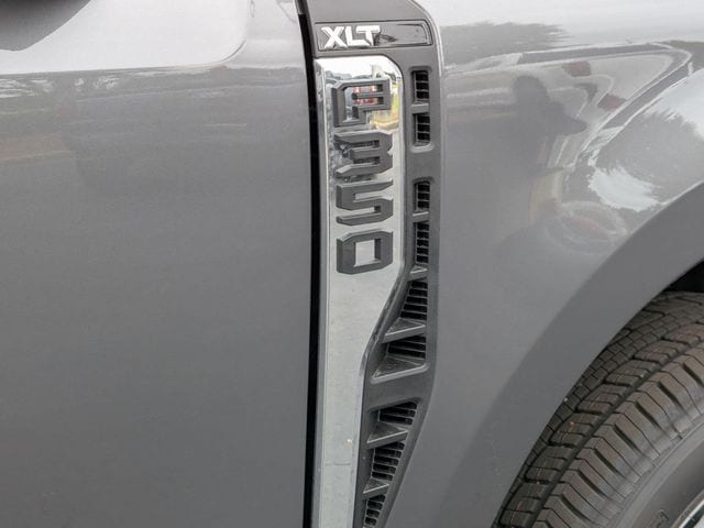 2026 Ford F-350 Super Duty XL - Photo 32