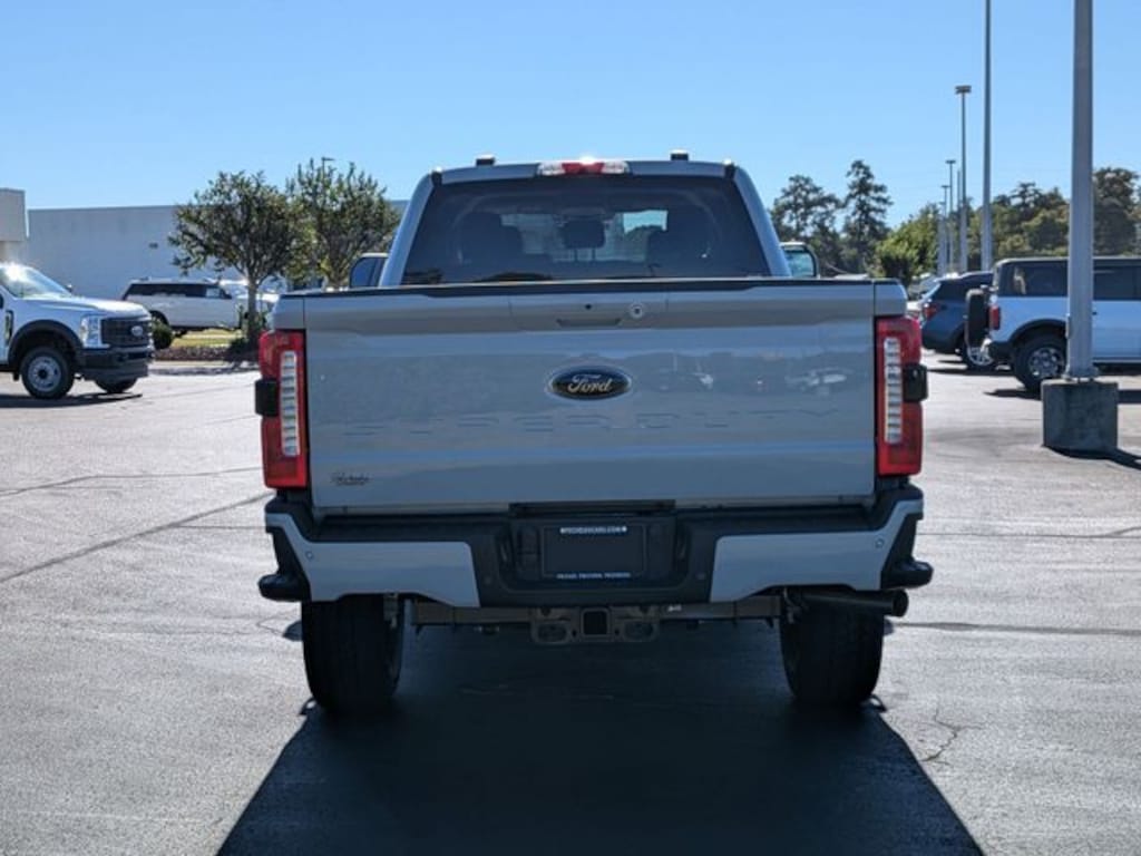 New 2026 Ford F-350SD Lariat Truck