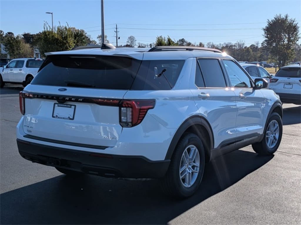 New 2026 Ford Explorer Active SUV