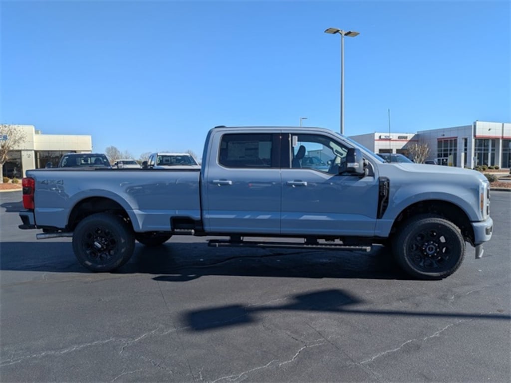 New 2026 Ford F-250SD Lariat Truck