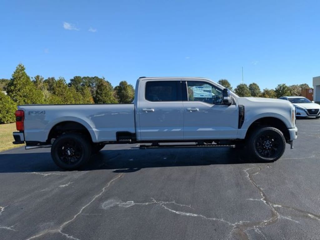 New 2026 Ford F-350SD Lariat Truck
