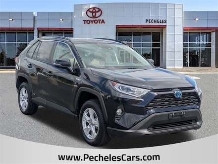 2021 Toyota RAV4 Hybrid XLE SUV