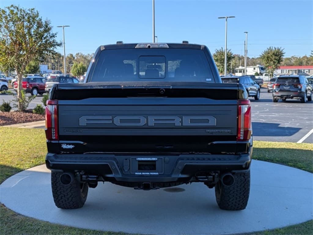 New 2025 Ford F-150 Raptor Truck
