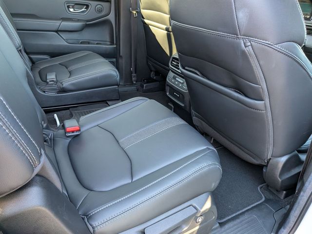 2025 Honda Pilot EX-L - Photo 22