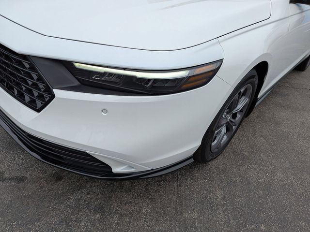 2026 Honda Accord Hybrid EX-L - Photo 7