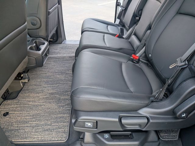 2026 Honda Odyssey EX-L - Photo 22