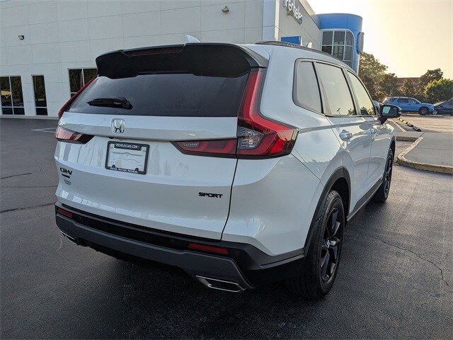 2026 Honda CR-V Hybrid Sport-L photo 3