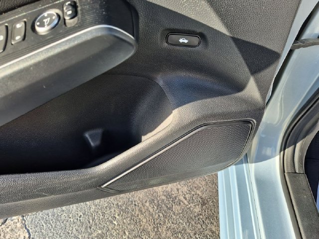 2022 Honda Civic Touring - Photo 14