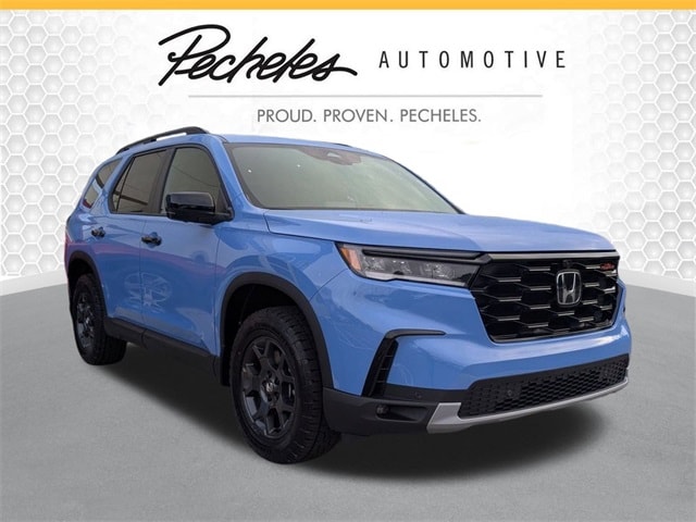 2025 Honda Pilot TrailSport's photo