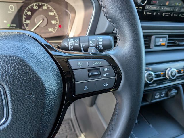 2025 Honda Pilot EX-L - Photo 14