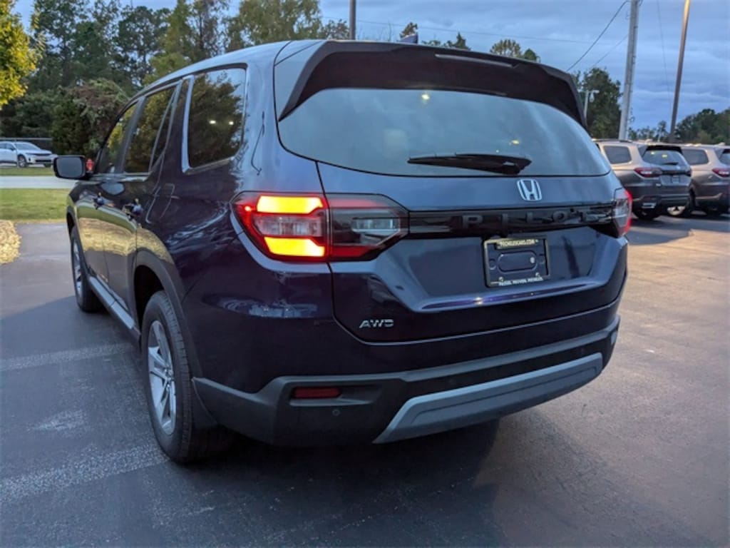 New 2025 Honda Pilot EX-L SUV