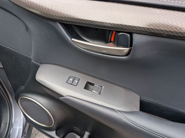 2021 Lexus NX 300 - Photo 28