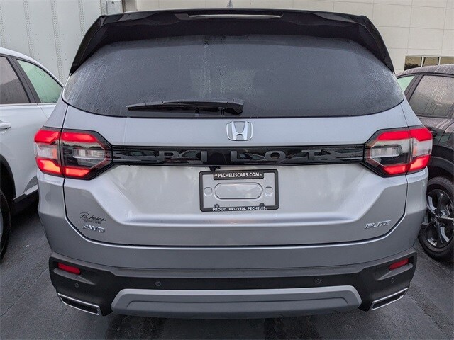 2025 Honda Pilot Elite photo 3
