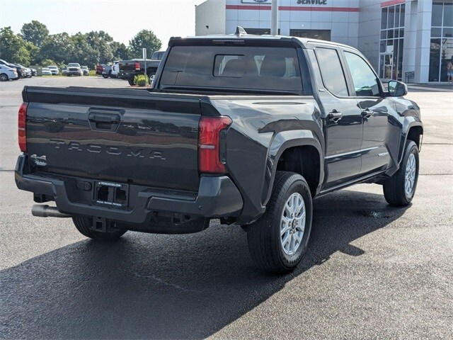 2024 Toyota Tacoma SR5 photo 3