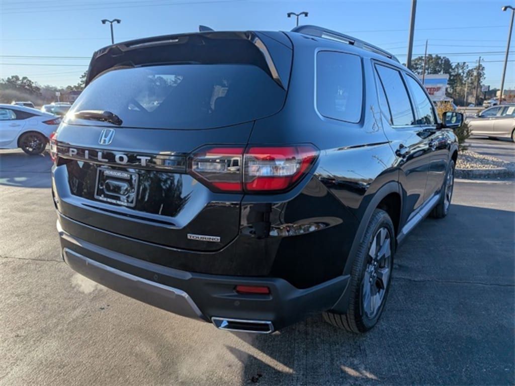 New 2026 Honda Pilot Touring SUV