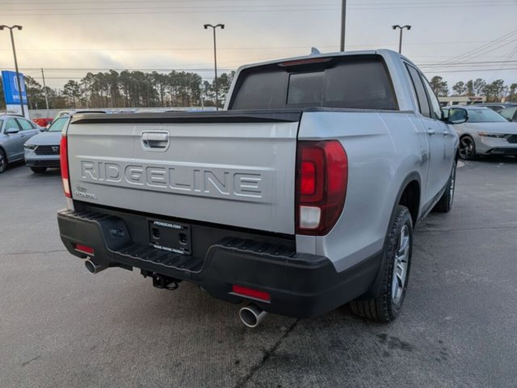 New 2026 Honda Ridgeline RTL Truck Crew Cab