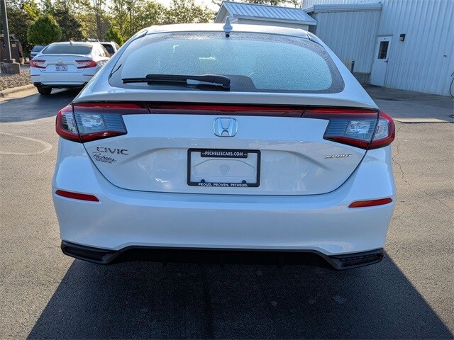 2025 Honda Civic Sport Hatchback photo 4