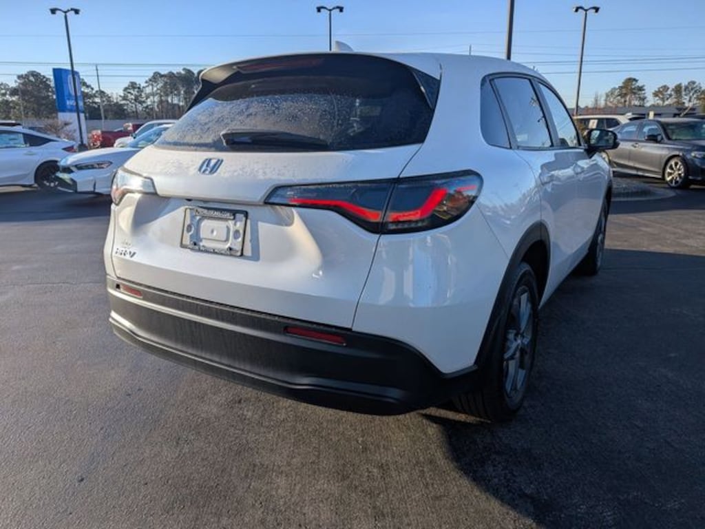 New 2026 Honda HR-V LX SUV