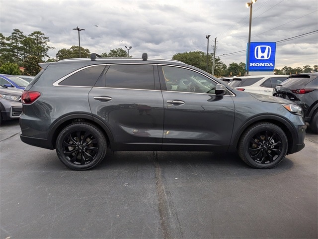 Used 2020 Kia Sorento EX with VIN 5XYPH4A56LG688657 for sale in New Bern, NC