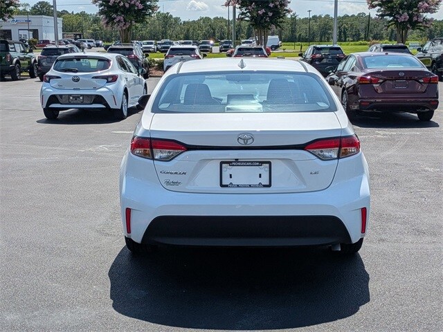 2024 Toyota Corolla LE photo 3