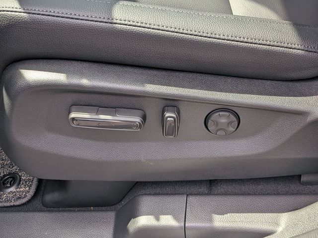 2026 Honda Odyssey EX-L - Photo 14