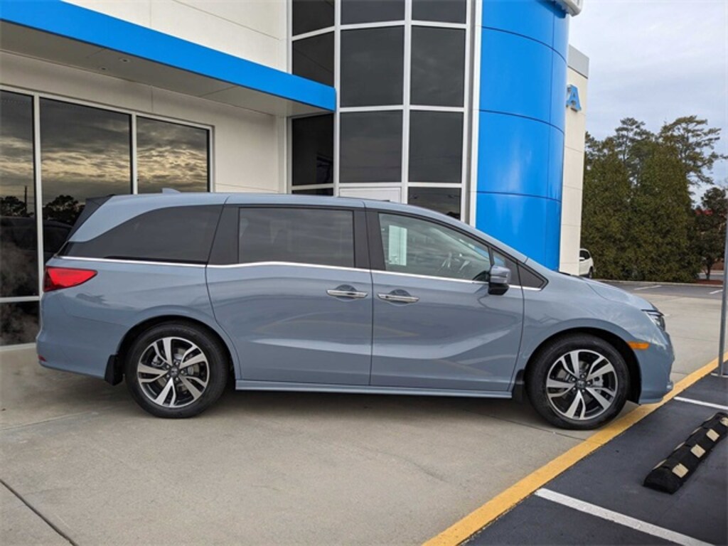 New 2024 Honda Odyssey Touring For Sale in New Bern NC 5FNRL6H85RB031612
