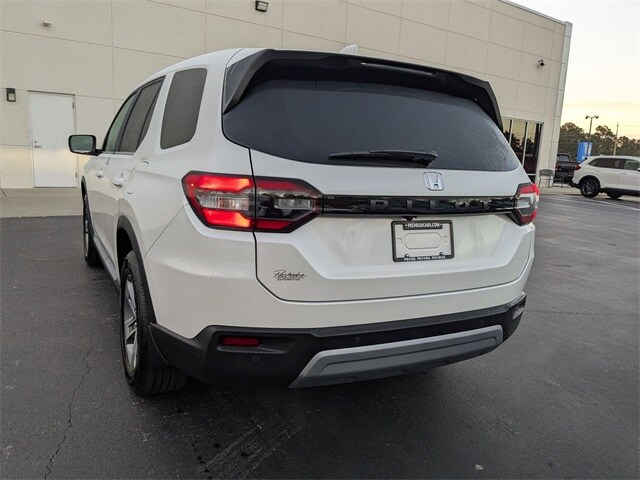 2025 Honda Pilot EX-L photo 4