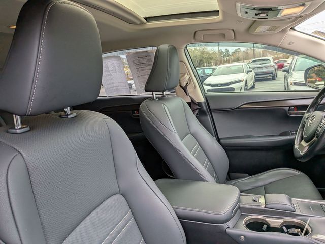 2021 Lexus NX 300 - Photo 29