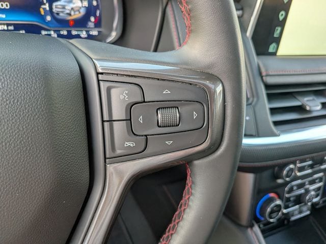 2023 Chevrolet Suburban RST - Photo 15