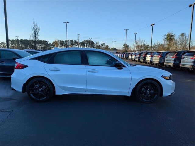 2025 Honda Civic Sport Hatchback photo 2