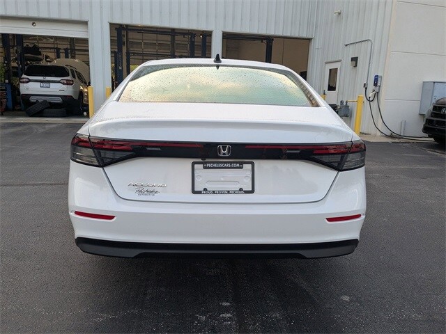 2025 Honda Accord SE photo 4