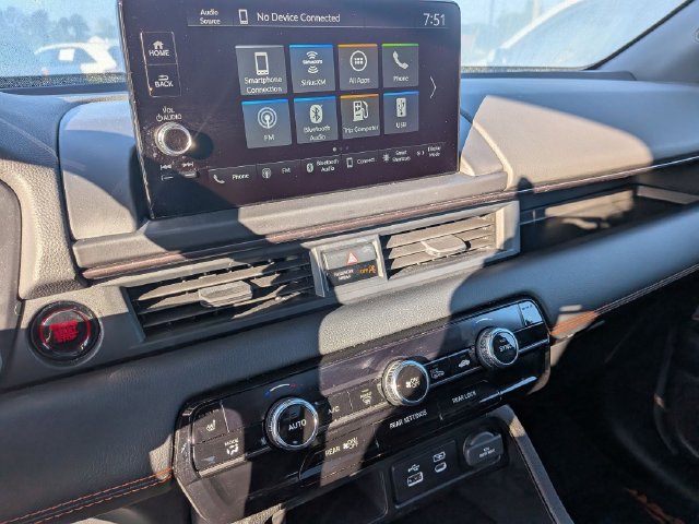 2025 Honda Pilot TrailSport - Photo 17
