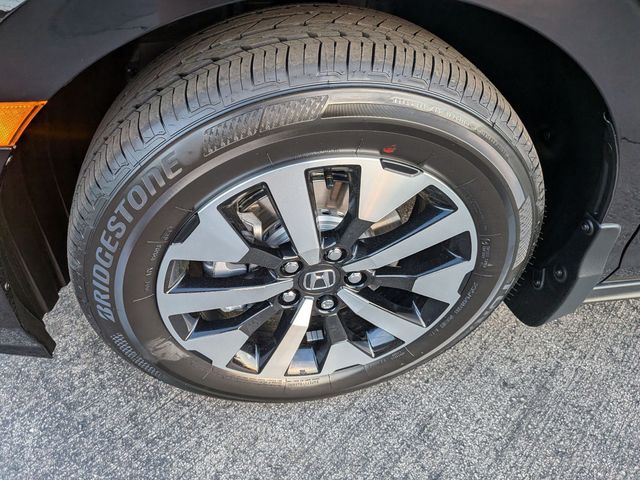 2026 Honda Odyssey EX-L - Photo 8