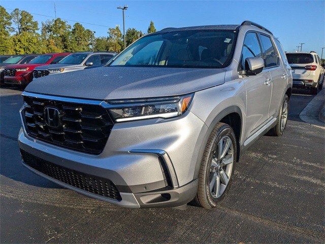 2025 Honda Pilot Elite photo 3