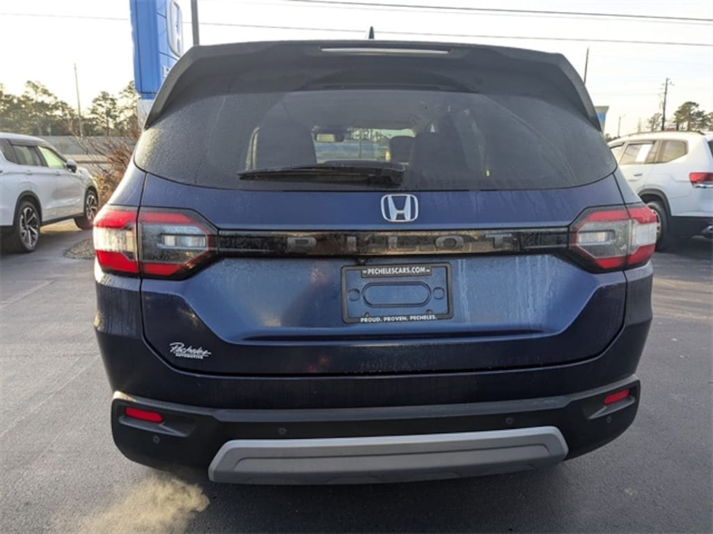 Certified 2025 Honda Pilot EX-L SUV