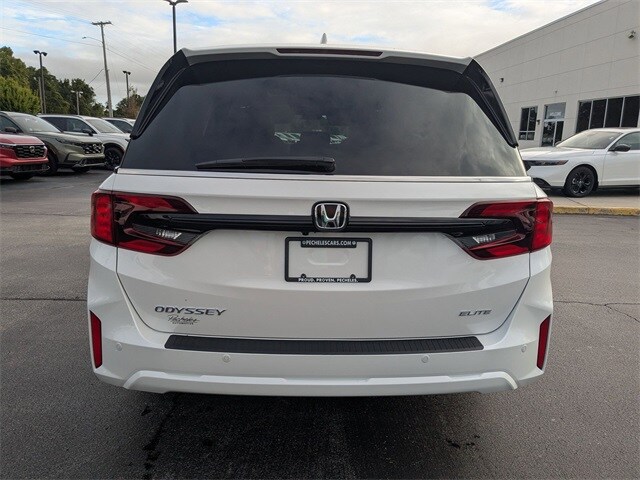 2026 Honda Odyssey Elite photo 4