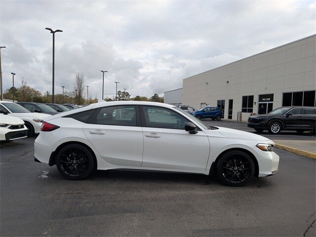 2025 Honda Civic Sport Hatchback photo 2