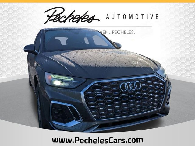 2024 Audi Q5 Sportback 45 Premium's photo