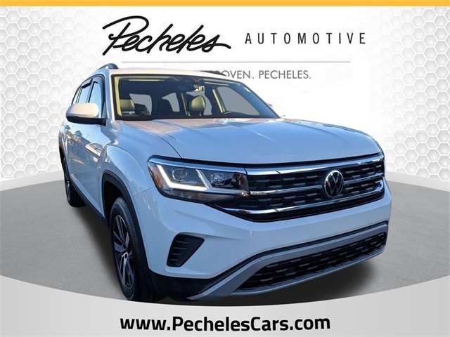 2023 Volkswagen Atlas SE's photo