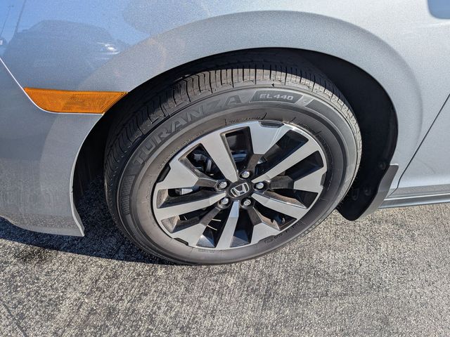 2026 Honda Odyssey EX-L - Photo 8