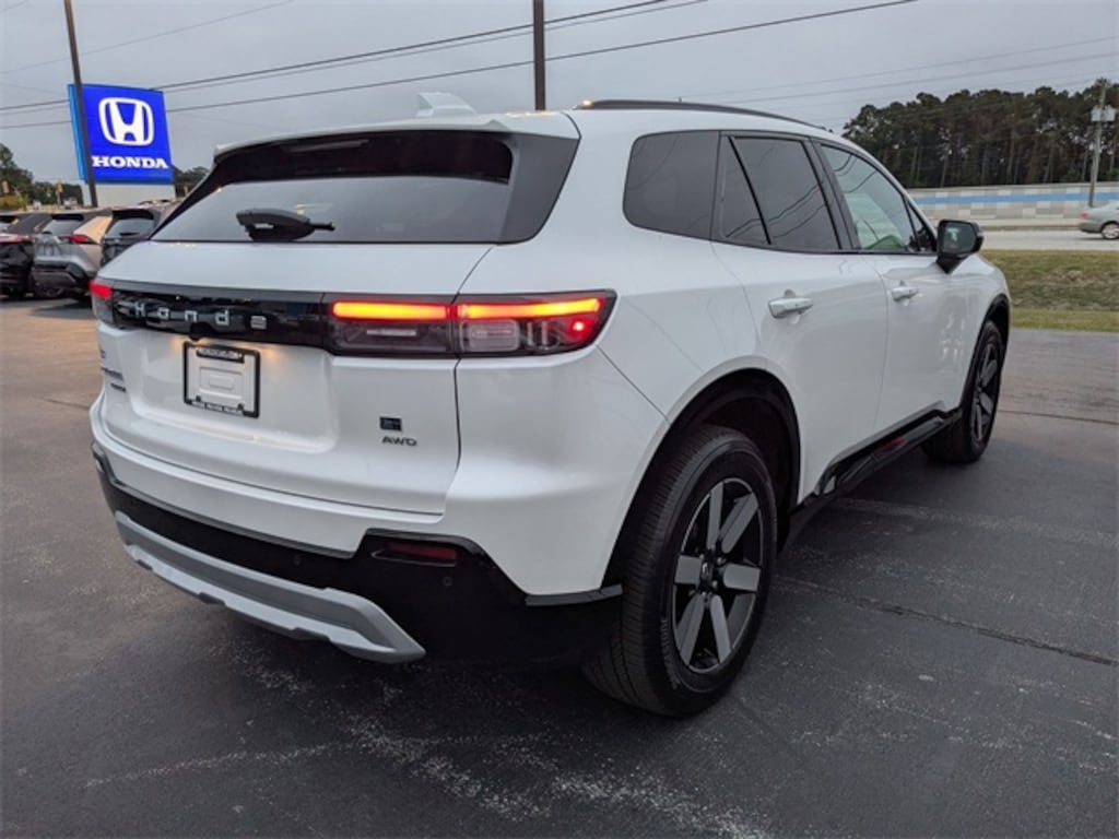 Used 2024 Honda Prologue Touring SUV