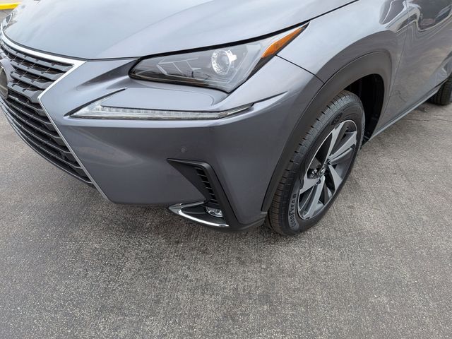 2021 Lexus NX 300 - Photo 7