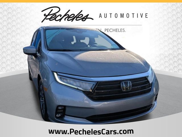 2024 Honda Odyssey EX-L's photo