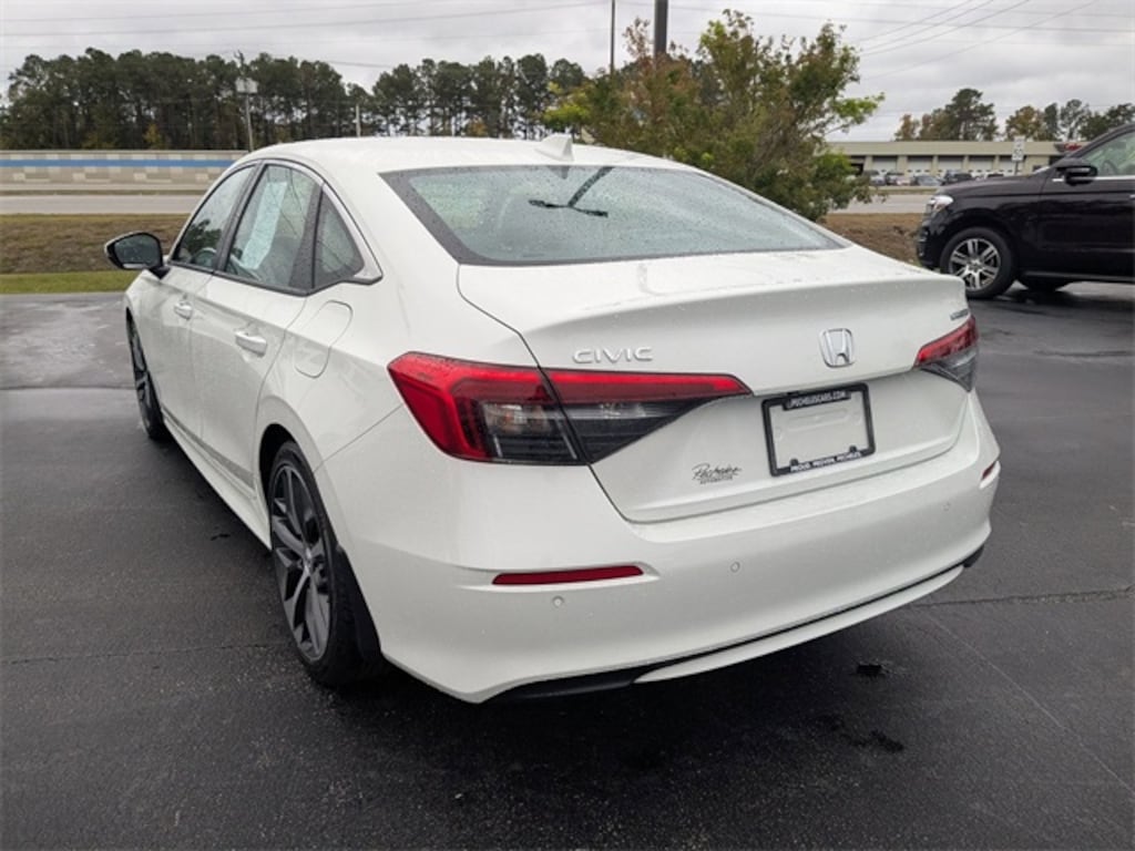Used 2024 Honda Civic Touring Sedan