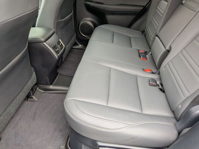 2021 Lexus NX 300 - Photo 24